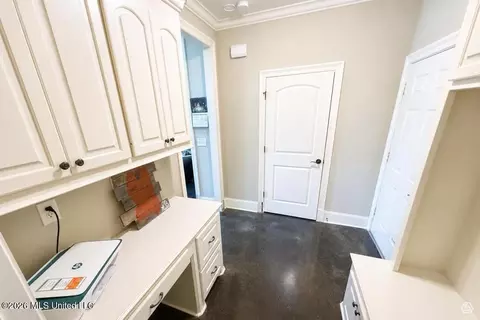 Entry Way - 405 Copper Ridge Dr, Florence, MS 39073 photo 4 of 9