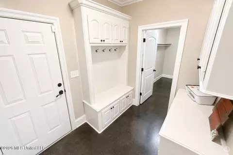 Entry Way - 405 Copper Ridge Dr, Florence, MS 39073 photo 3 of 9