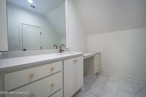 Bath - 104 Langdon Bnd, Madison, MS 39110 photo 8 of 10