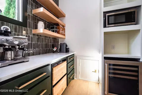 Kitchen - 104 Langdon Bnd, Madison, MS 39110 photo 6 of 6