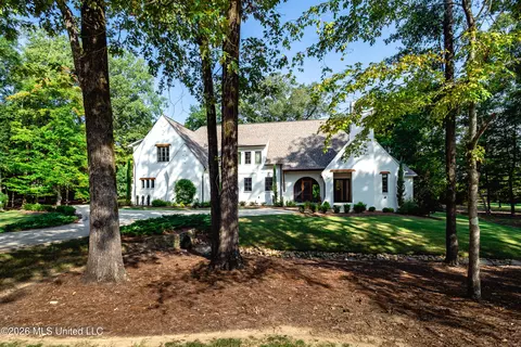 Exterior - 104 Langdon Bnd, Madison, MS 39110 photo 2 of 11