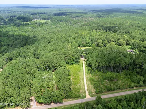 Other - 172 E Bond Rd, Wiggins, MS 39577 photo 8 of 10