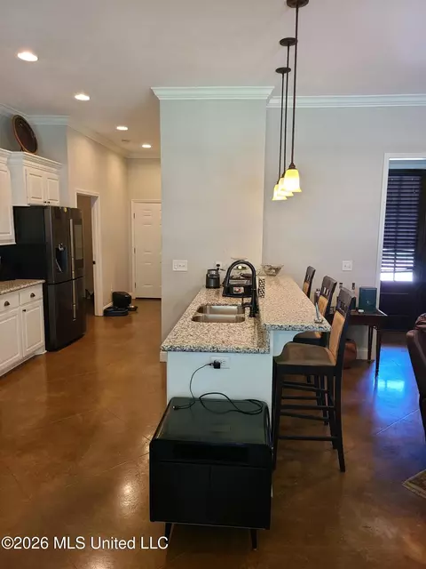 Kitchen - 3 Lenox Ct, Jackson, MS 39211 photo 1 of 2