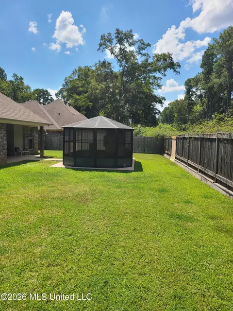Exterior - 3 Lenox Ct, Jackson, MS 39211 photo 6 of 6