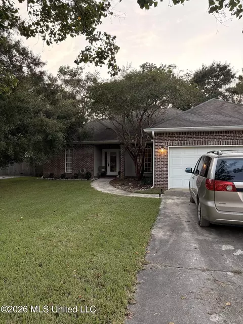 1173 Glendale Pl, Gulfport, MS 39507