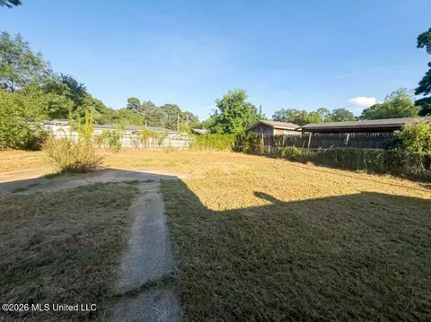 Exterior - 4314 Watkins Dr, Jackson, MS 39206 photo 3 of 3