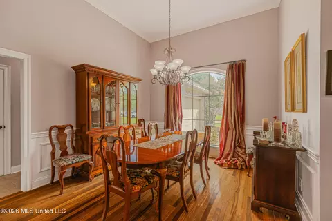 Dining - 284 Lighthouse Ln, Brandon, MS 39047 photo 1 of 3