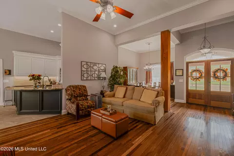 Other - 284 Lighthouse Ln, Brandon, MS 39047 photo 7 of 17