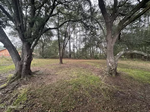 Exterior - 4100 Washington Blvd, Moss Point, MS 39563 photo 3 of 3