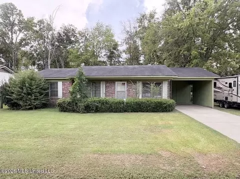 212 N Willow Dr, Yazoo City, MS 39194