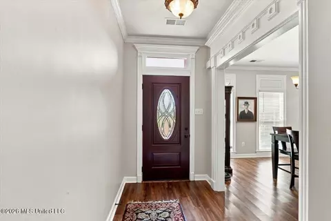 Entry Way - 7116 Apache Dr, Olive Branch, MS 38654 photo 1 of 1