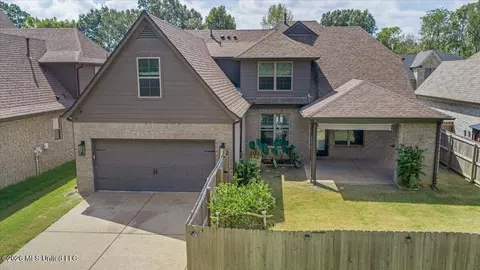 Exterior - 5864 Stonecrest Dr, Olive Branch, MS 38654 photo 2 of 2