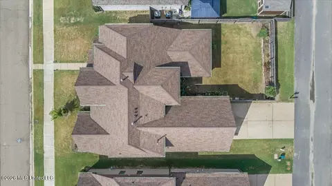 View/Area - 5864 Stonecrest Dr, Olive Branch, MS 38654 photo 1 of 4