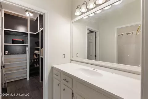 Other - 1012 Bayridge Dr, Jackson, MS 39211 photo 7 of 11