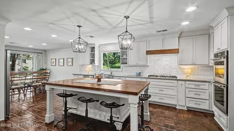 Kitchen - 1955 Douglass Dr, Jackson, MS 39211 photo 2 of 2