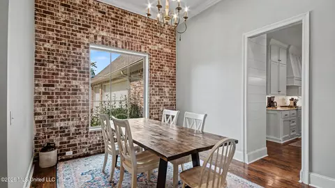 Dining - 114 First Colony Blvd, Madison, MS 39110 photo 1 of 1