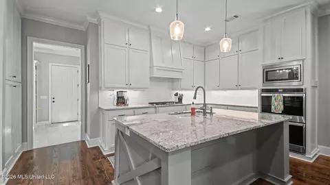 Kitchen - 114 First Colony Blvd, Madison, MS 39110 photo 1 of 4