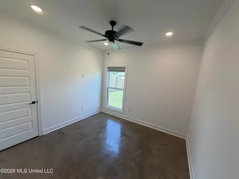 Bedroom - 303 Tremont Dr, Florence, MS 39073 photo 3 of 4