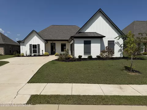Exterior - 303 Tremont Dr, Florence, MS 39073 photo 2 of 7