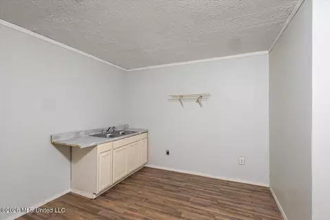 Other - 1446 Lakeview Ave, Jackson, MS 39212 photo 10 of 10