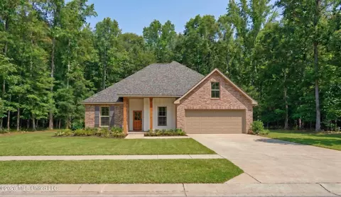 6964 Rolling Green Dr, Pass Christian, MS 39571
