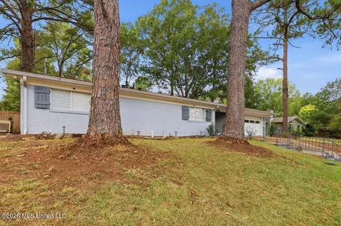 Exterior - 1435 Kimwood Dr, Jackson, MS 39211 photo 2 of 8