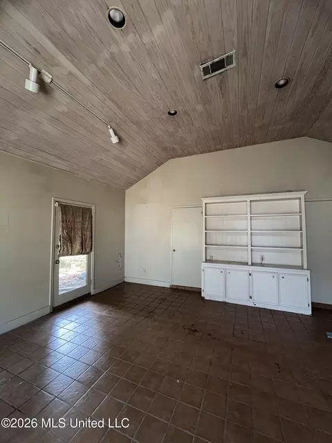 411 Pimlico Pl, Jackson, MS 39211 photo 7