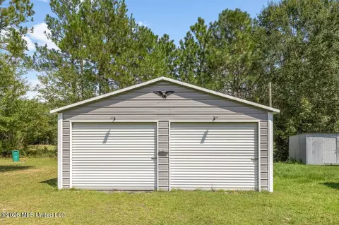 21477 Mcdowell Rd, Saucier, MS 39574 photo 3