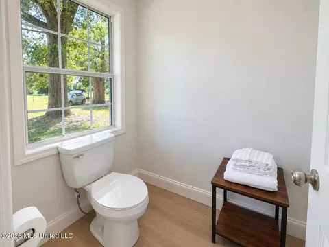 Bath - 138 Shepard Cir, Lucedale, MS 39452 photo 2 of 5