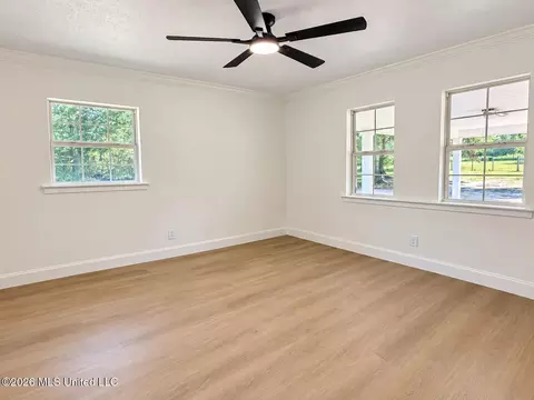 Living - 138 Shepard Cir, Lucedale, MS 39452 photo 10 of 10
