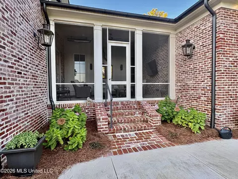 Exterior - 133 Commonwealth Dr, Madison, MS 39110 photo 8 of 9