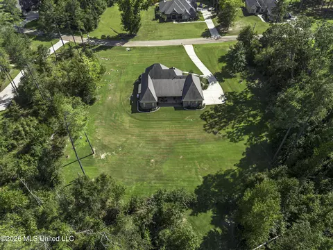 View/Area - 520 Viewpointe Way, Clinton, MS 39056 photo 7 of 18