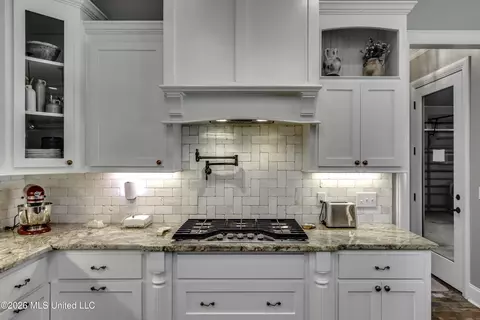 Kitchen - 520 Viewpointe Way, Clinton, MS 39056 photo 4 of 6