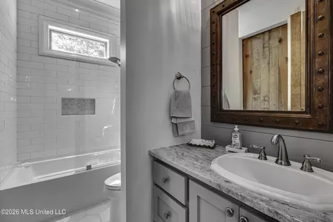 Bath - 520 Viewpointe Way, Clinton, MS 39056 photo 1 of 9