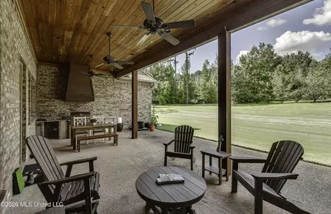 Exterior - 520 Viewpointe Way, Clinton, MS 39056 photo 17 of 20