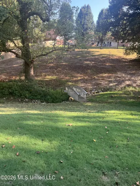 Exterior - 7562 Bear Cv, Walls, MS 38680 photo 2 of 2