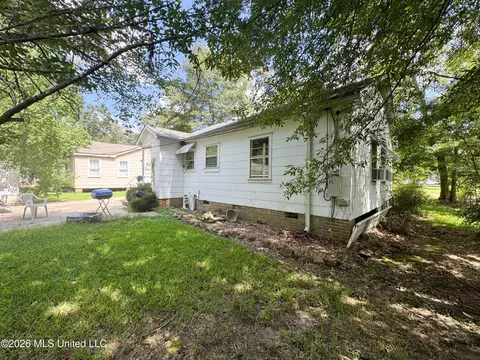 803 Robertson St, Brookhaven, MS 39601 photo 5