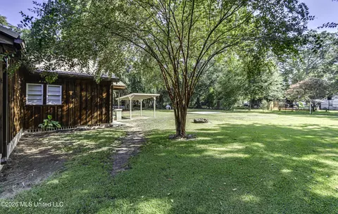 Exterior - 313 SE 5th Ave, Magee, MS 39111 photo 13 of 13