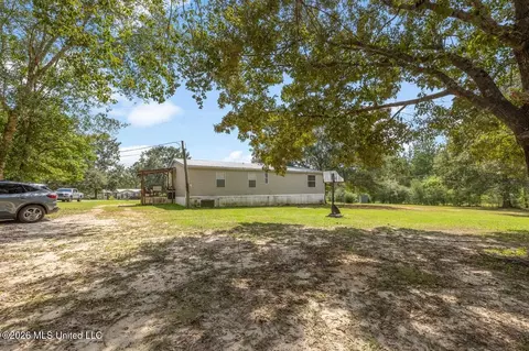 18276 Simmons Dr, Saucier, MS 39574 photo 9