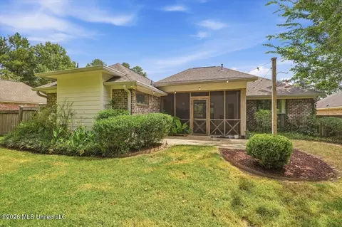 Exterior - 141 Hampton Pl, Madison, MS 39110 photo 8 of 10
