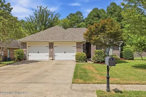 Exterior - 141 Hampton Pl, Madison, MS 39110 photo 2 of 10