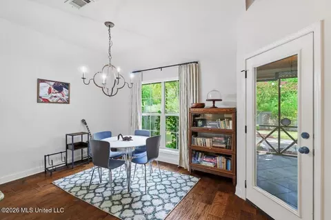 Dining - 141 Hampton Pl, Madison, MS 39110 photo 2 of 3