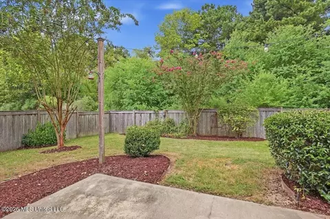 Exterior - 141 Hampton Pl, Madison, MS 39110 photo 10 of 10