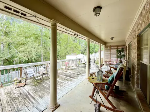 Exterior - 126 Marion Dr, Clinton, MS 39056 photo 5 of 8