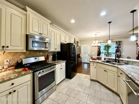 Kitchen - 126 Marion Dr, Clinton, MS 39056 photo 1 of 3