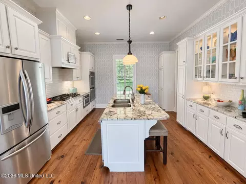 Kitchen - 7 Neill Cv, Dundee, MS 38626 photo 2 of 3
