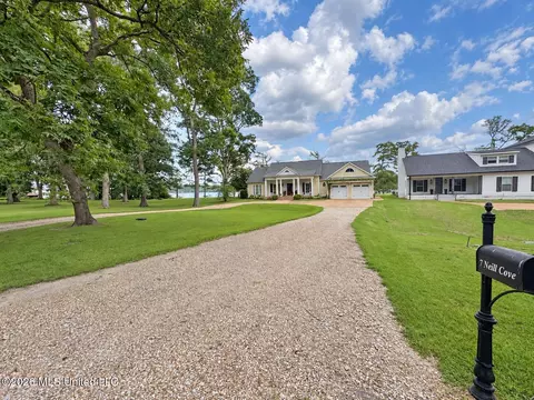 Other - 7 Neill Cv, Dundee, MS 38626 photo 1 of 10