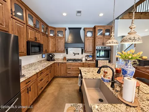 Kitchen - 8502 Tulane Rd, Hernando, MS 38632 photo 1 of 2
