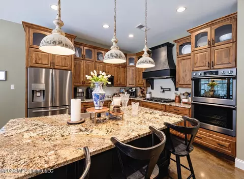Kitchen - 8502 Tulane Rd, Hernando, MS 38632 photo 2 of 2
