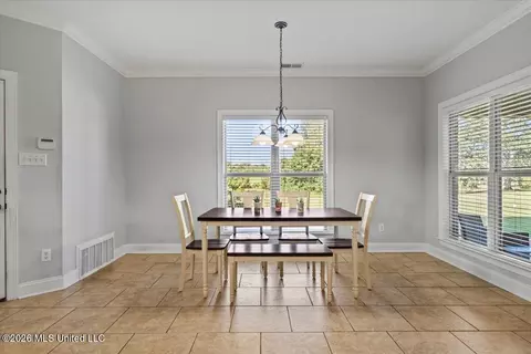Dining - 173 Winter Oaks, Lamar, MS 38642 photo 2 of 2